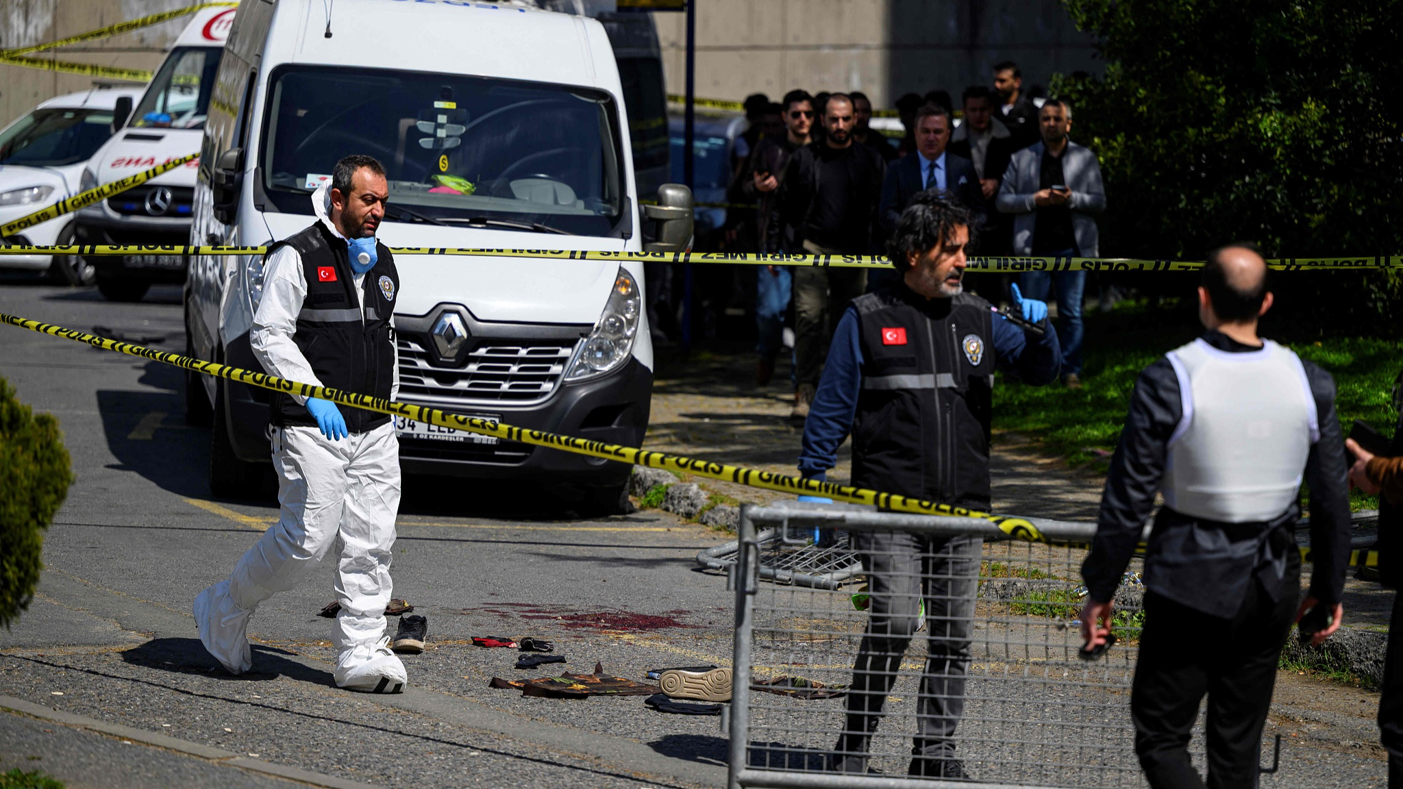 Gunfire near Israeli Consulate in Istanbul leaves 1 dead, 4 wounded