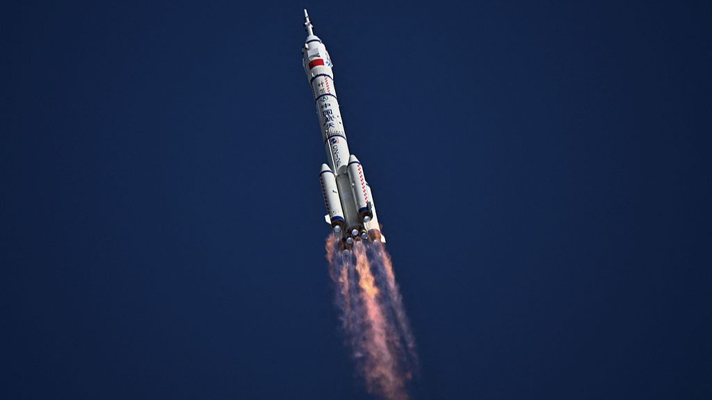 A Long March-2F carrier rocket, carrying the Shenzhou-20 spacecraft and a crew of three astronauts, lifts off from the Jiuquan Satellite Launch Centre in the Gobi desert, northwest China, 2025. /VCG