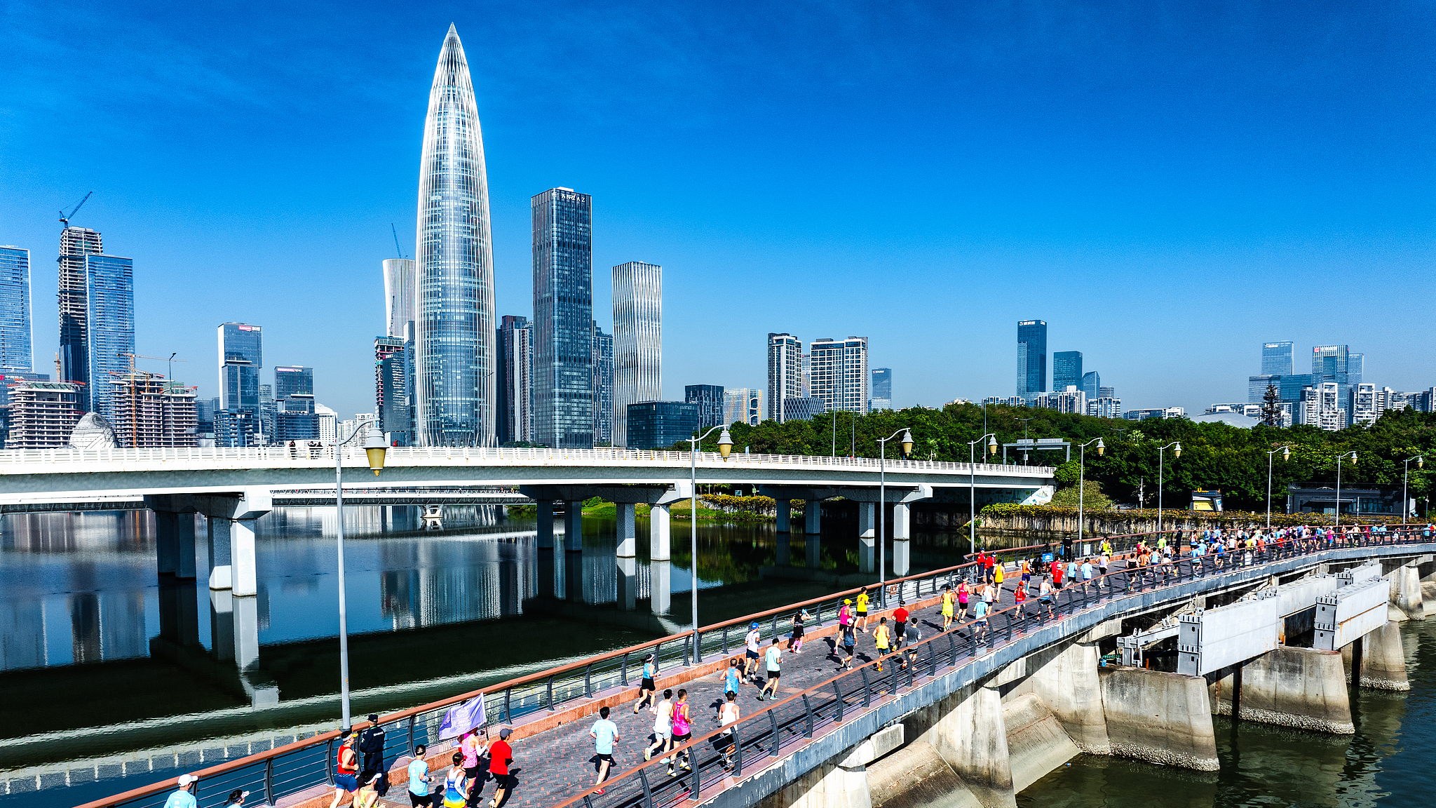 China's running boom: From niche sport to everyday habit