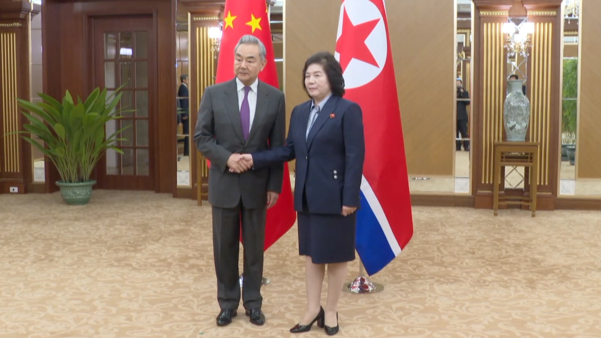 Chinese Foreign Minister Wang Yi meets with DPRK's Choe Son Hui