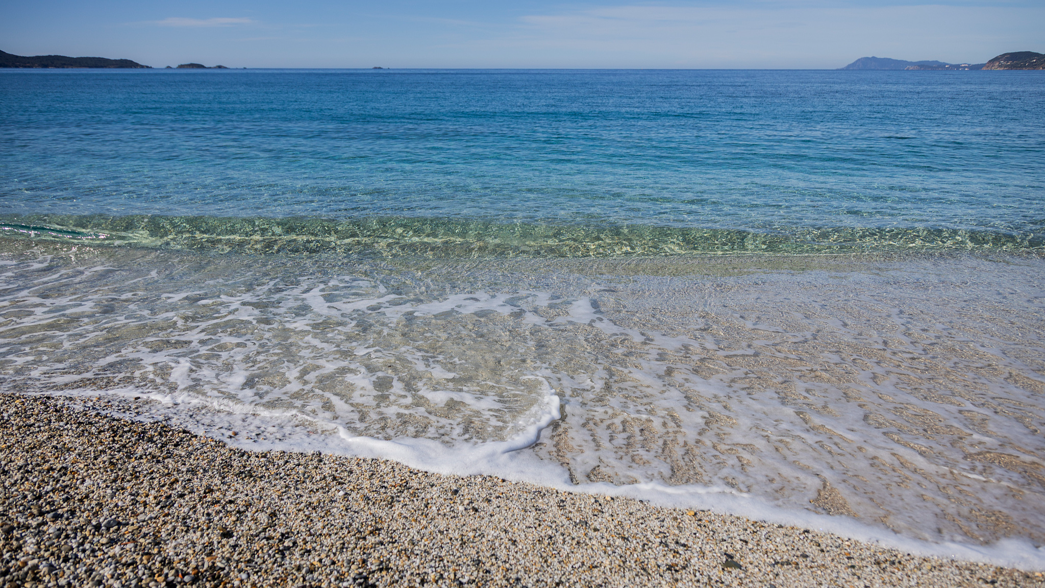 Sea temperatures near record in March as El Nino odds rise