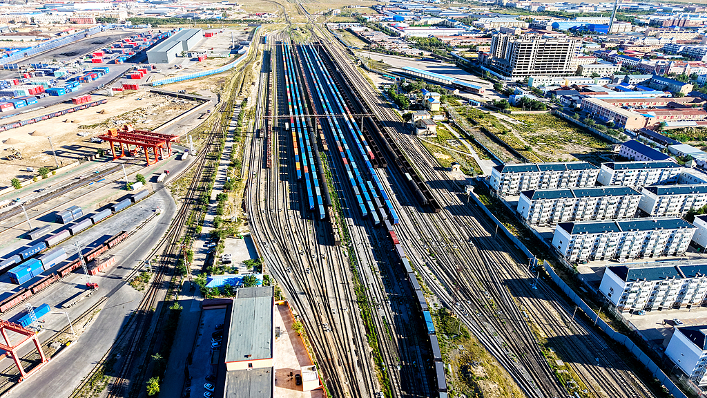 A view of China-Europe freight trains at Erenhot railway port in north China's Inner Mongolia Autonomous Region, September 8, 2025. /VCG