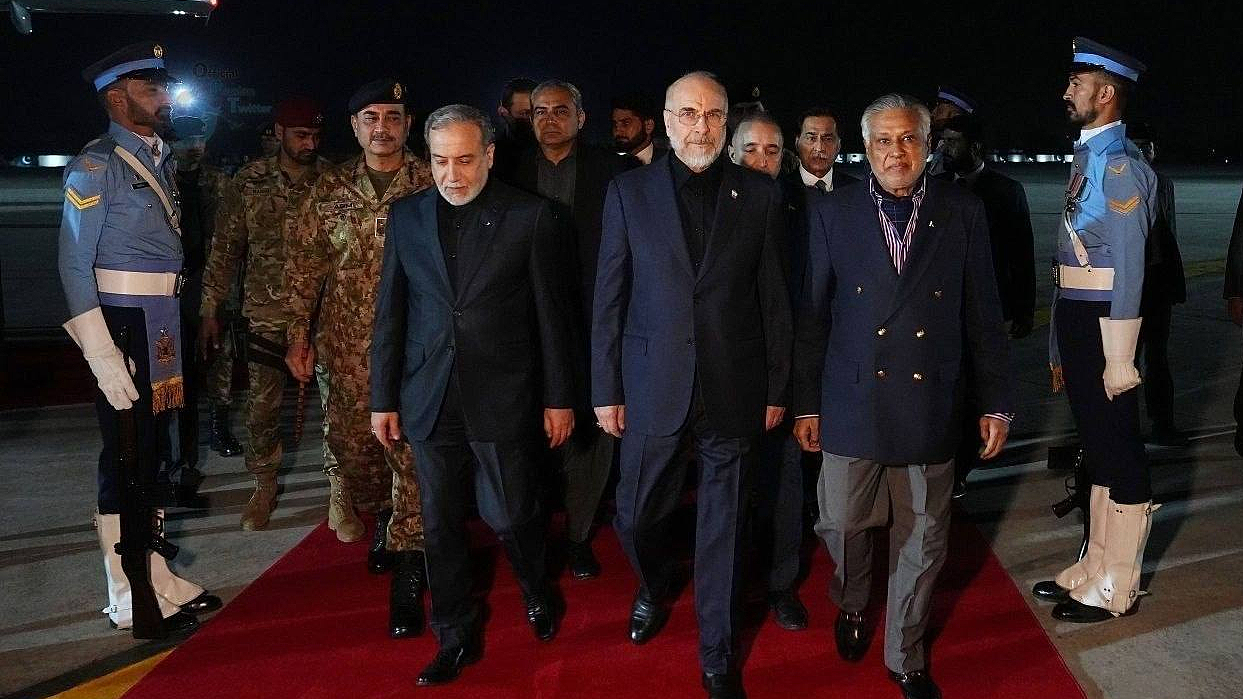 Iranian team meets Pakistani PM, preconditions discussed: source