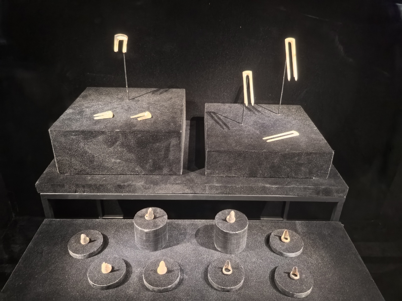 A photo taken on April 10 shows artifacts on display at the National Museum of China in Beijing. /CGTN 