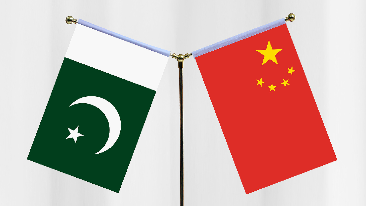 Chinese Foreign Minister Wang Yi said on Monday that the top priority is to make every effort to prevent the conflict from reigniting in the Middle East and maintain the hard-won momentum of the ceasefire.