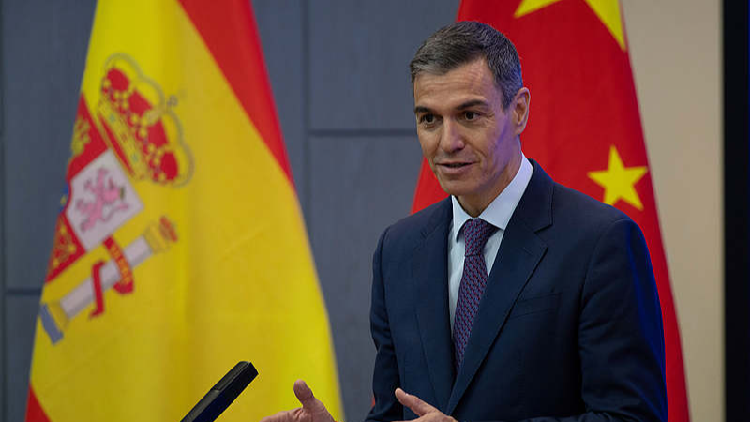Spanish PM stresses role of cooperation in driving scientific progress