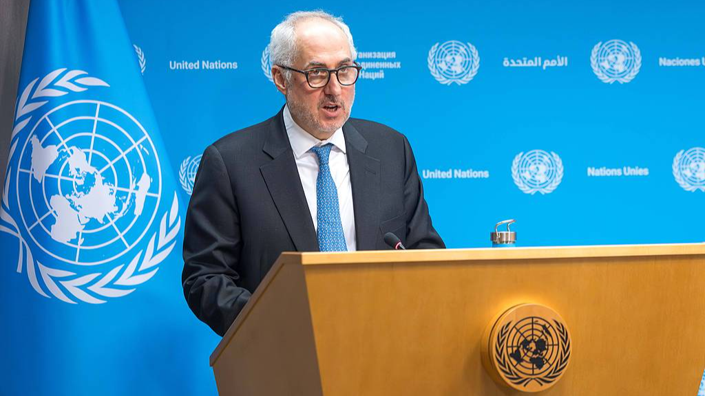 Stephane Dujarric, spokesperson for the UN Secretary-General, speaks at a press conference at the UN headquarters, New York, March 2, 2026. /VCG
