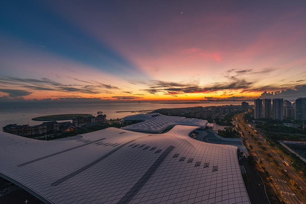 Haikou International Convention and Exhibition Center, April 12, 2026. /CFP