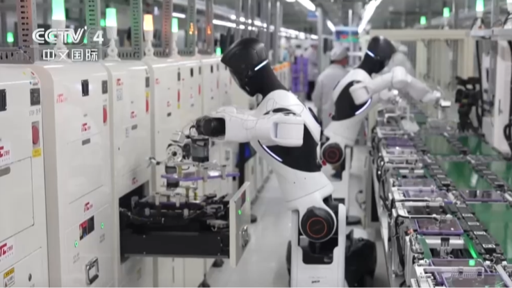 China deploys world's first humanoid robots on assembly lines