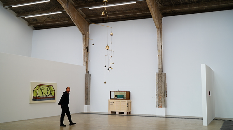 798 Art District: Industrial backdrops and cinematic finds