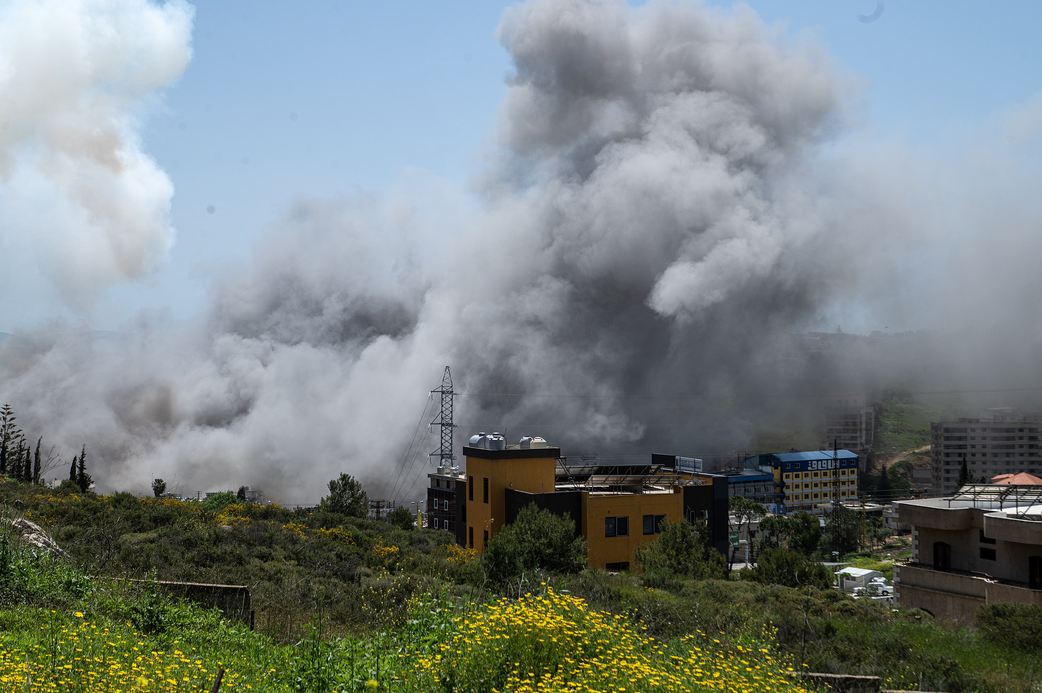 Smoke rises after an Israeli attack hits the Kefrman district of Nabatieh, Lebanon, April 16, 2026. /VCG