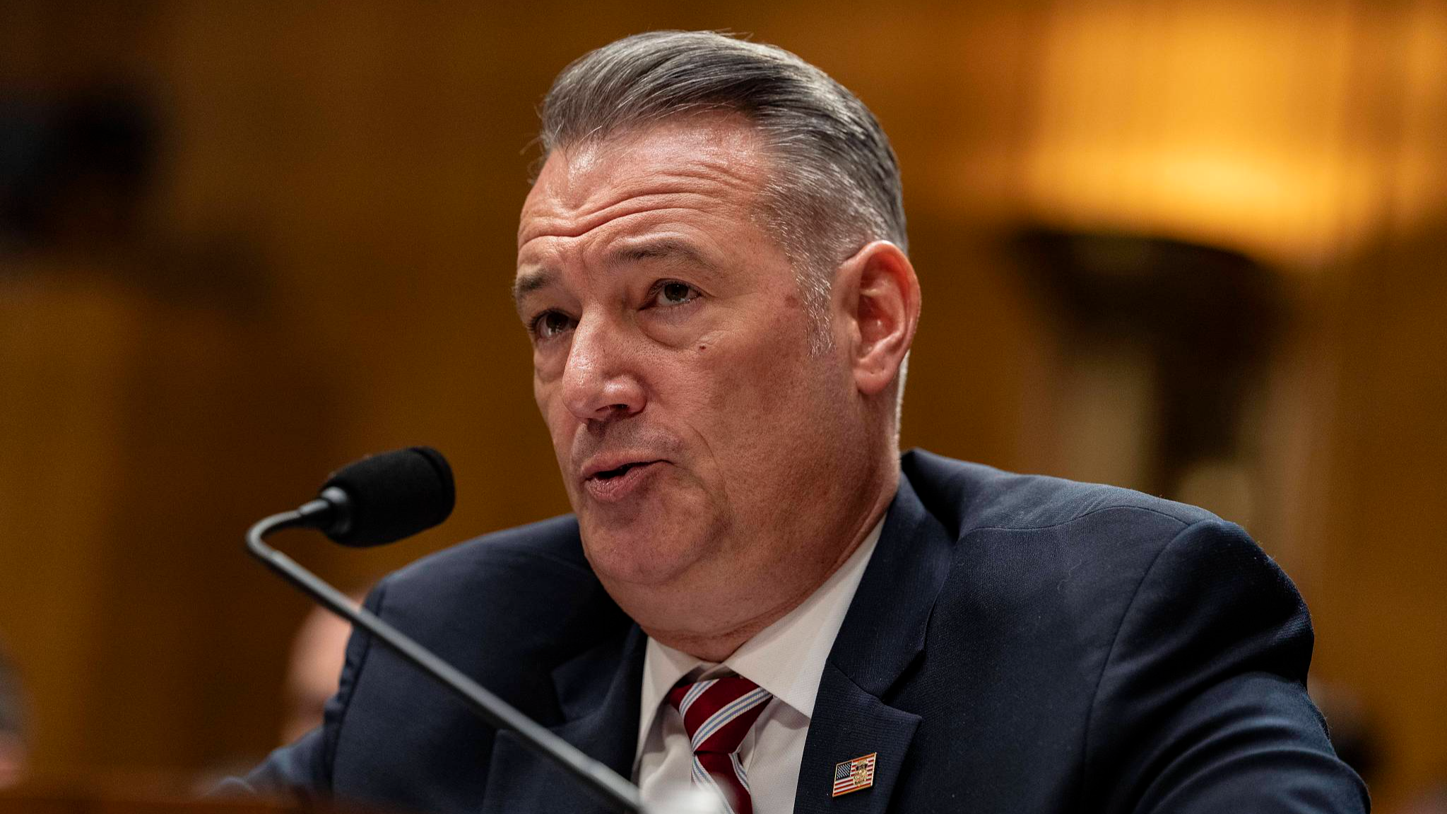 Todd Lyons, acting director of US Immigration and Customs Enforcement (ICE), arrives for a House Committee on Homeland Security hearing, Washington, DC, February 10, 2026. /VCG