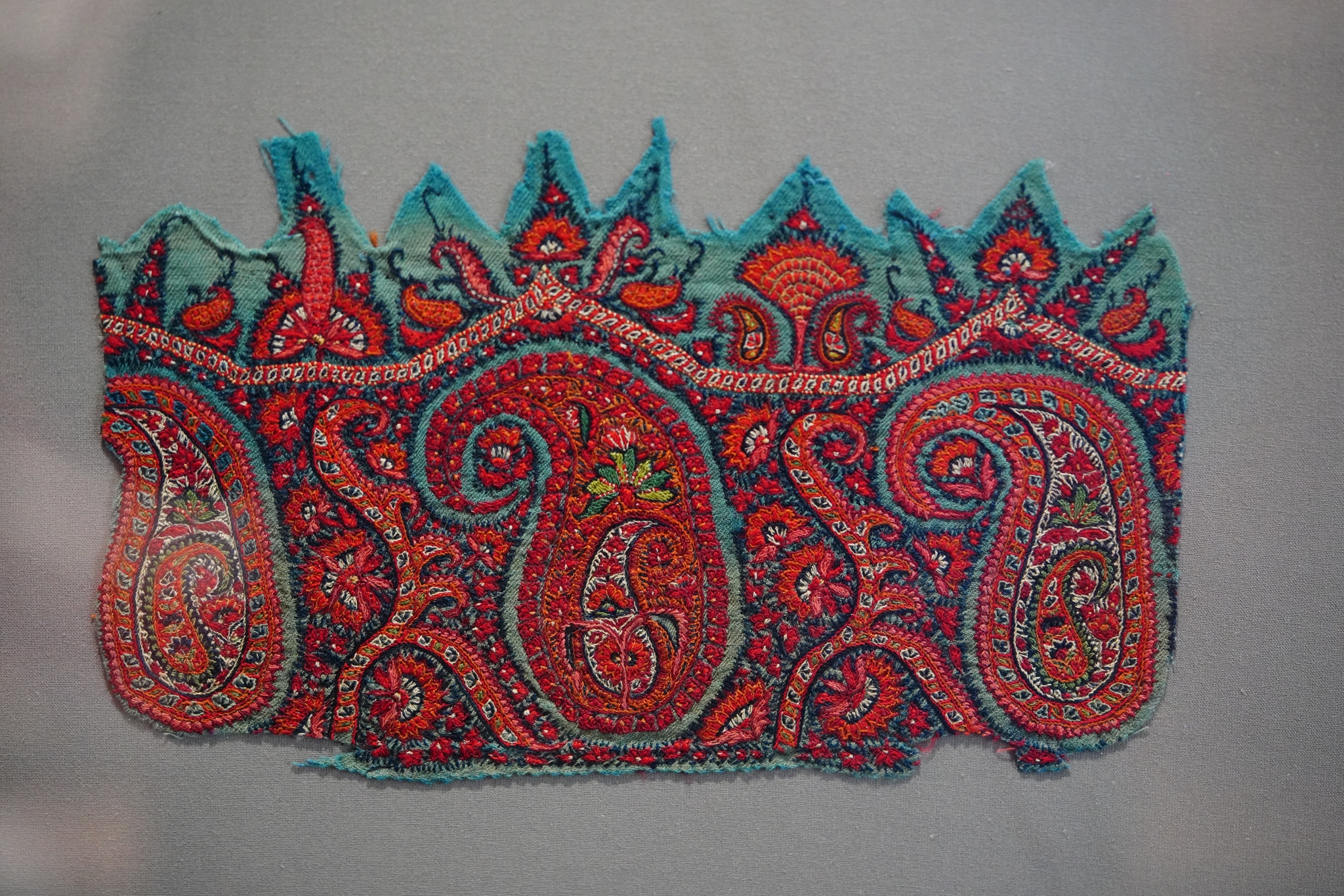 A photo taken on January 18, 2026 shows a batch of 151 pieces (or sets) of Iranian cultural treasures from five Iranian museums on display in Hohhot, north China's Inner Mongolia Autonomous Region. /VCG