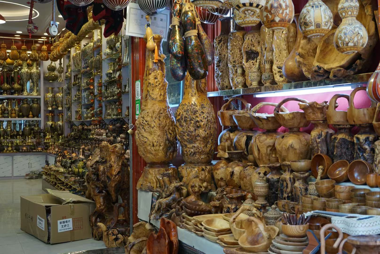 Intangible cultural items are seen at the ancient city of Kashi in northwest China's Xinjiang Uygur Autonomous Region on April 18, 2026. /CGTN