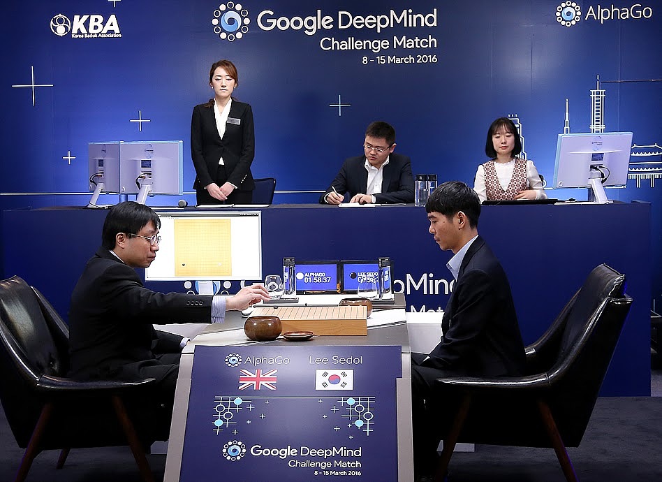 Lee Sedol plays the fifth and final match of his Go series against AlphaGo on March 15, 2016, in Seoul, the Republic of Korea (ROK). He had lost the series 3-1 already and would go on to lose this match. /VCG