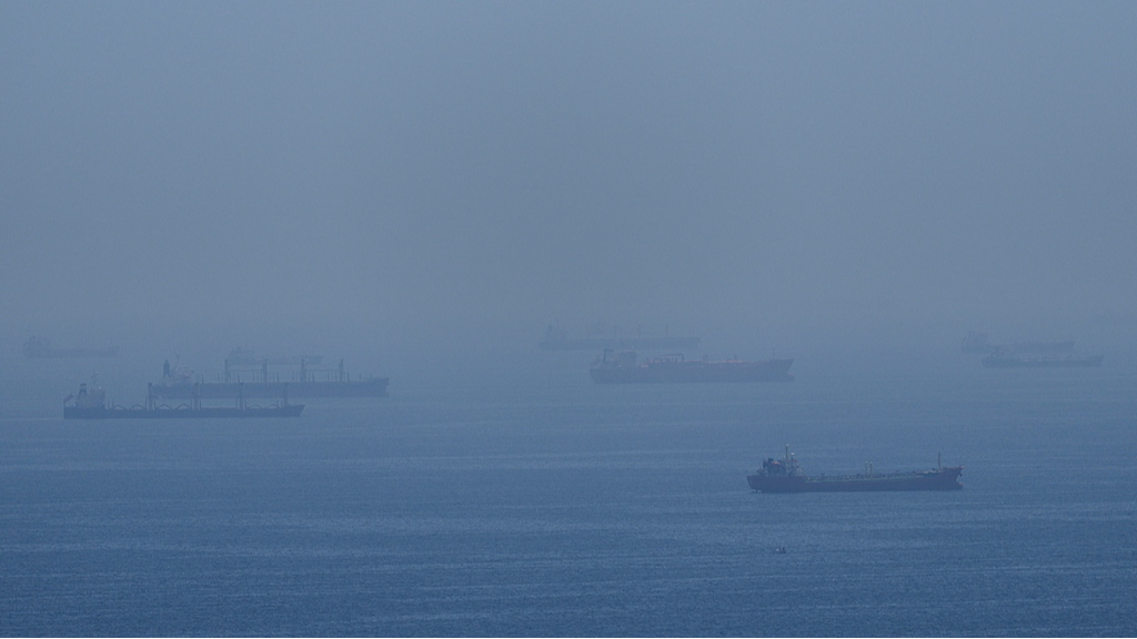 Tankers anchored in the Strait of Hormuz, April 18, 2026. /VCG
