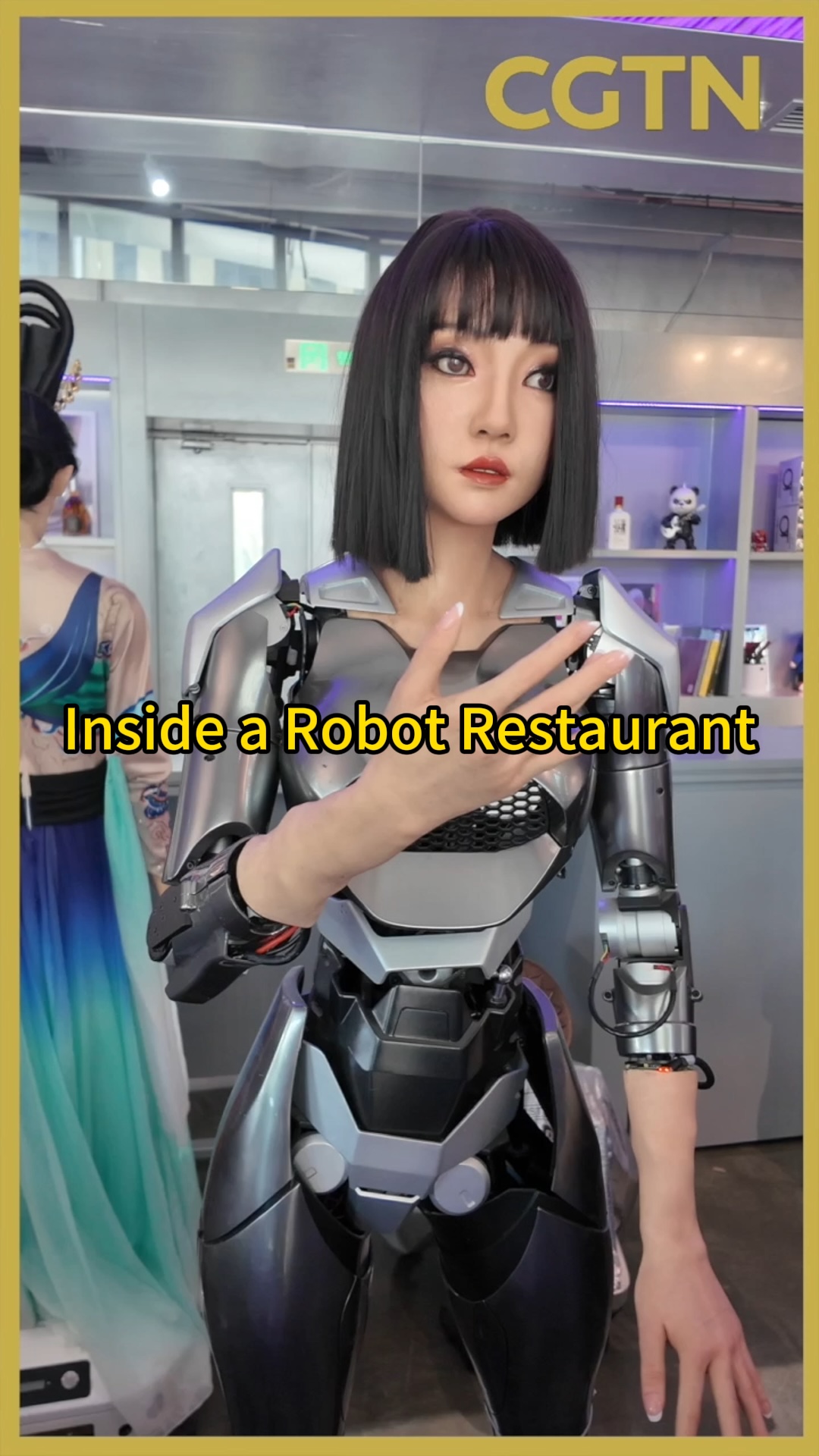 Inside a robot restaurant: An immersive tour