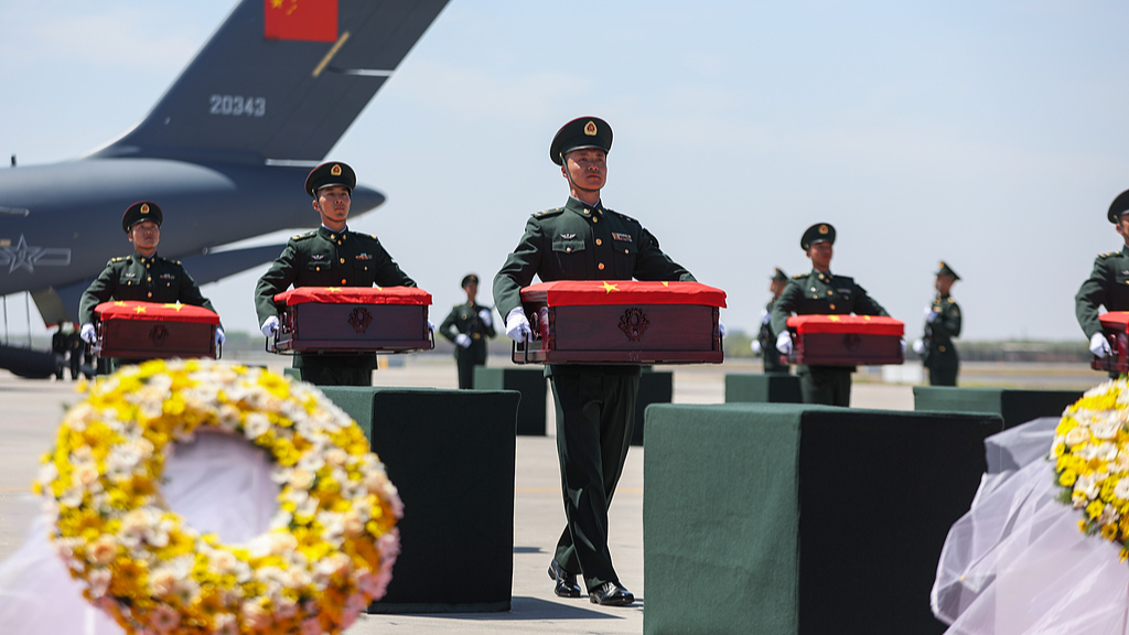 Live: Burial ceremony for 13th batch of Chinese martyrs' remains returned from ROK