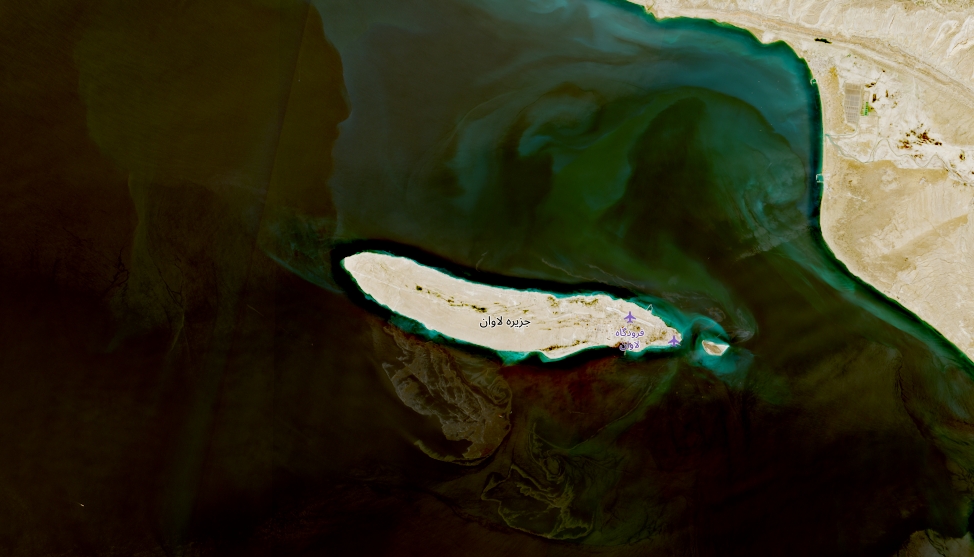 Oil spill near Iran's Lavan Island in satellite image on April 10, 2026. /Sentinel-2