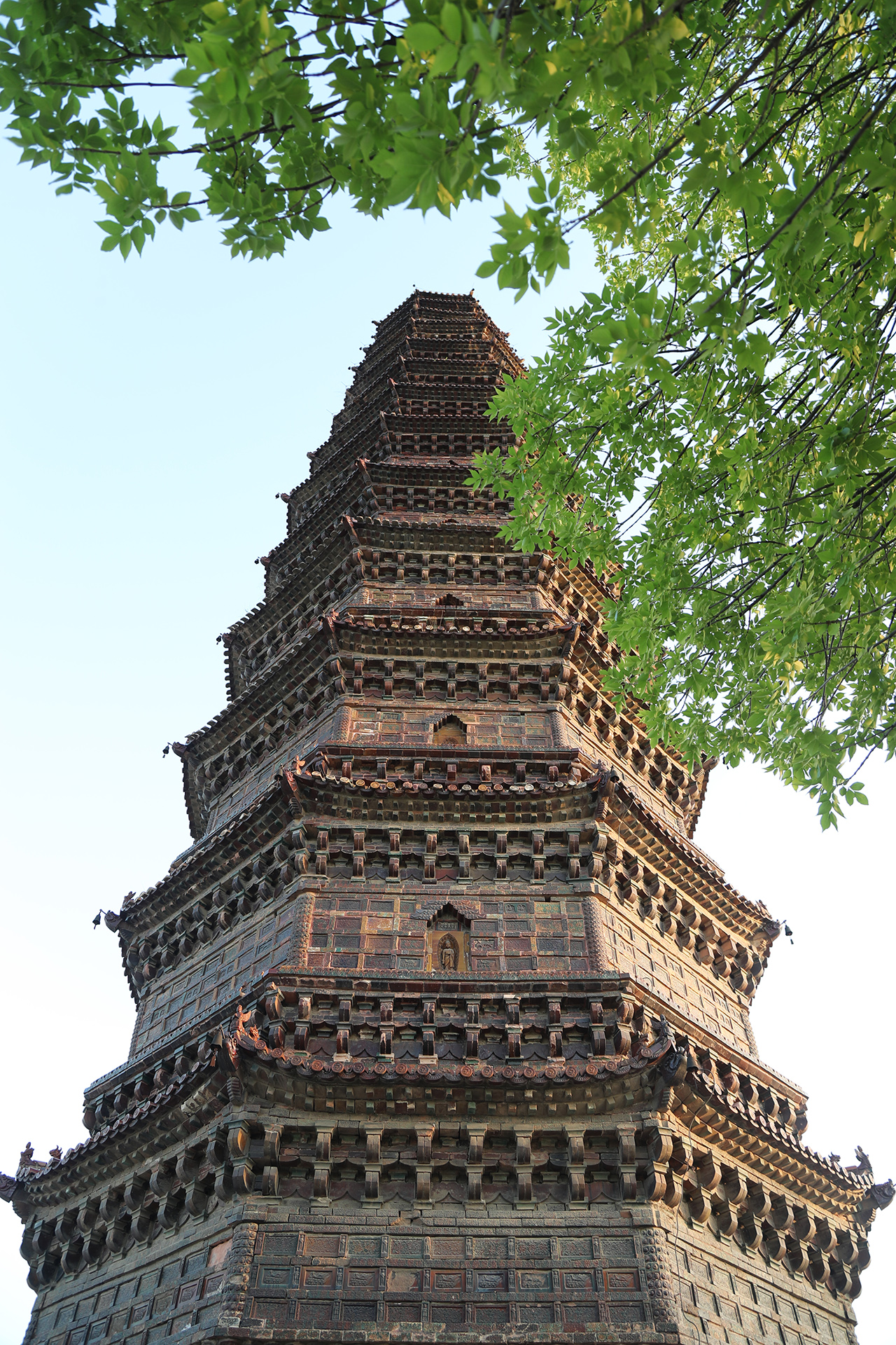 A view of the Iron Pagoda in Kaifeng, Henan Province. /CGTN