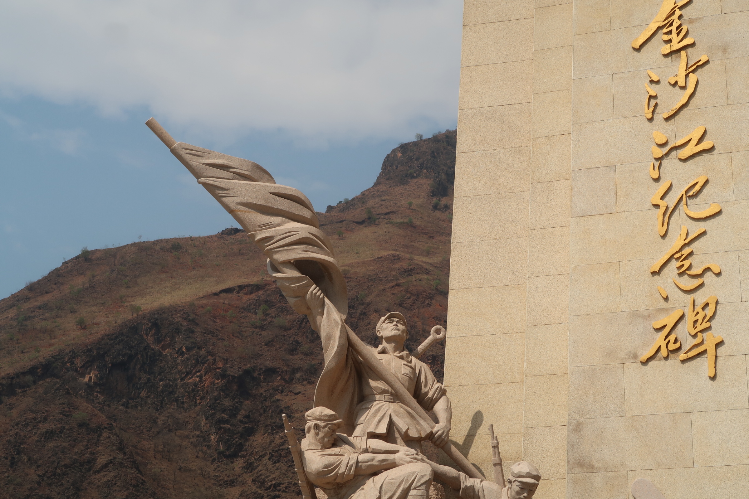 How Six Boats Saved 30,000 Soldiers