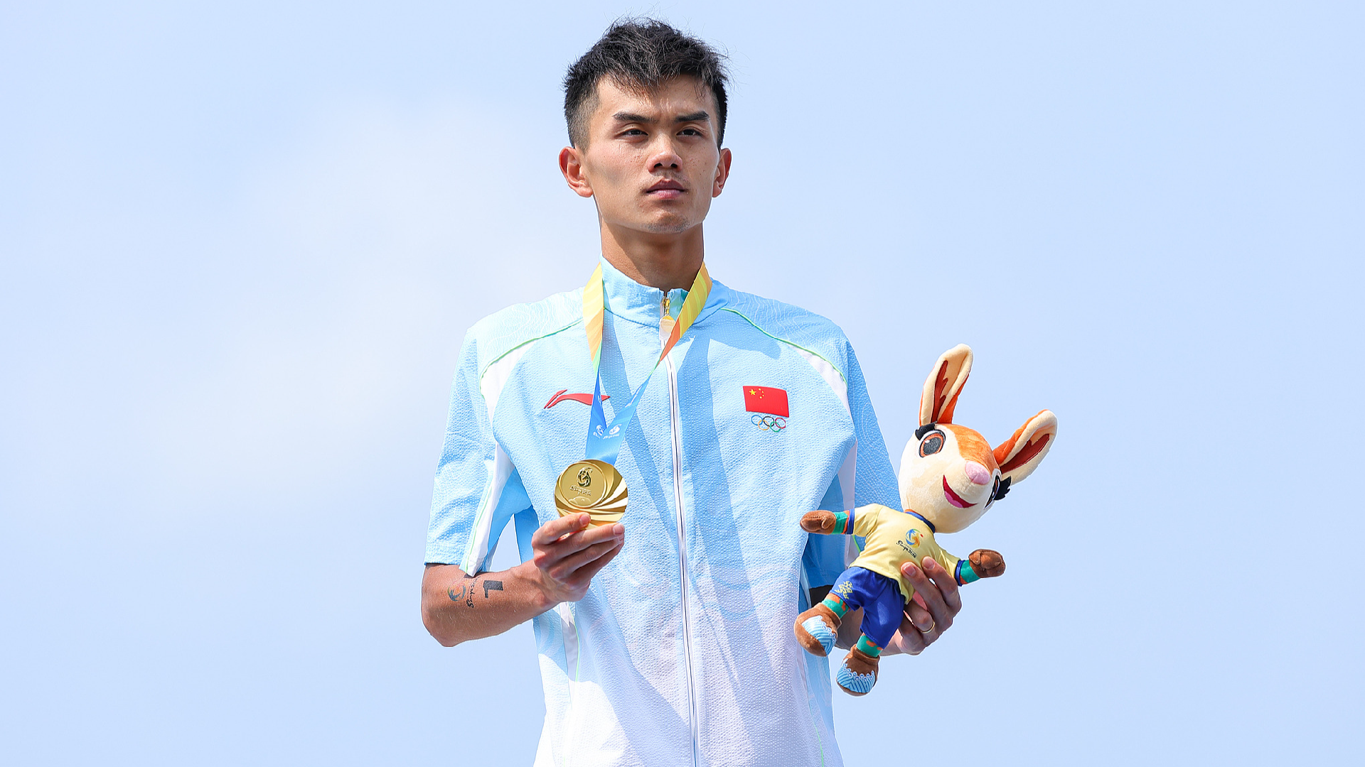 Team China race to opening golds at Asian Beach Games in Sanya