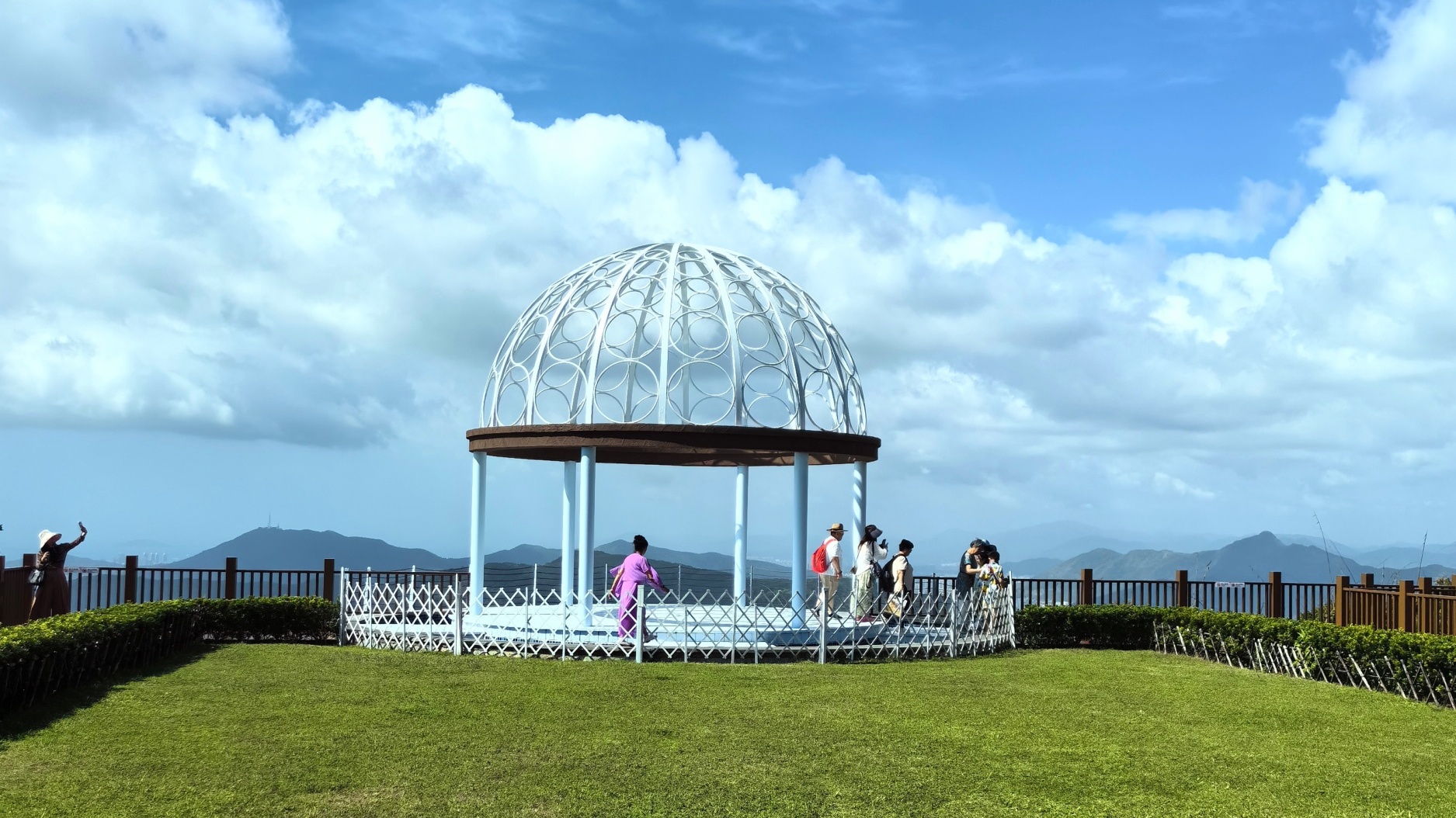 'If You Are the One 2' filming location: Yalong Bay Forest Park