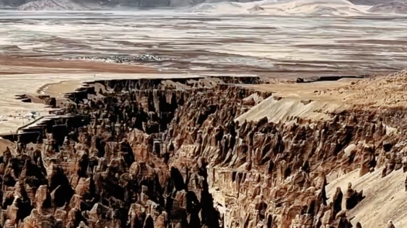 Qilin Gorge: Nature's masterpiece