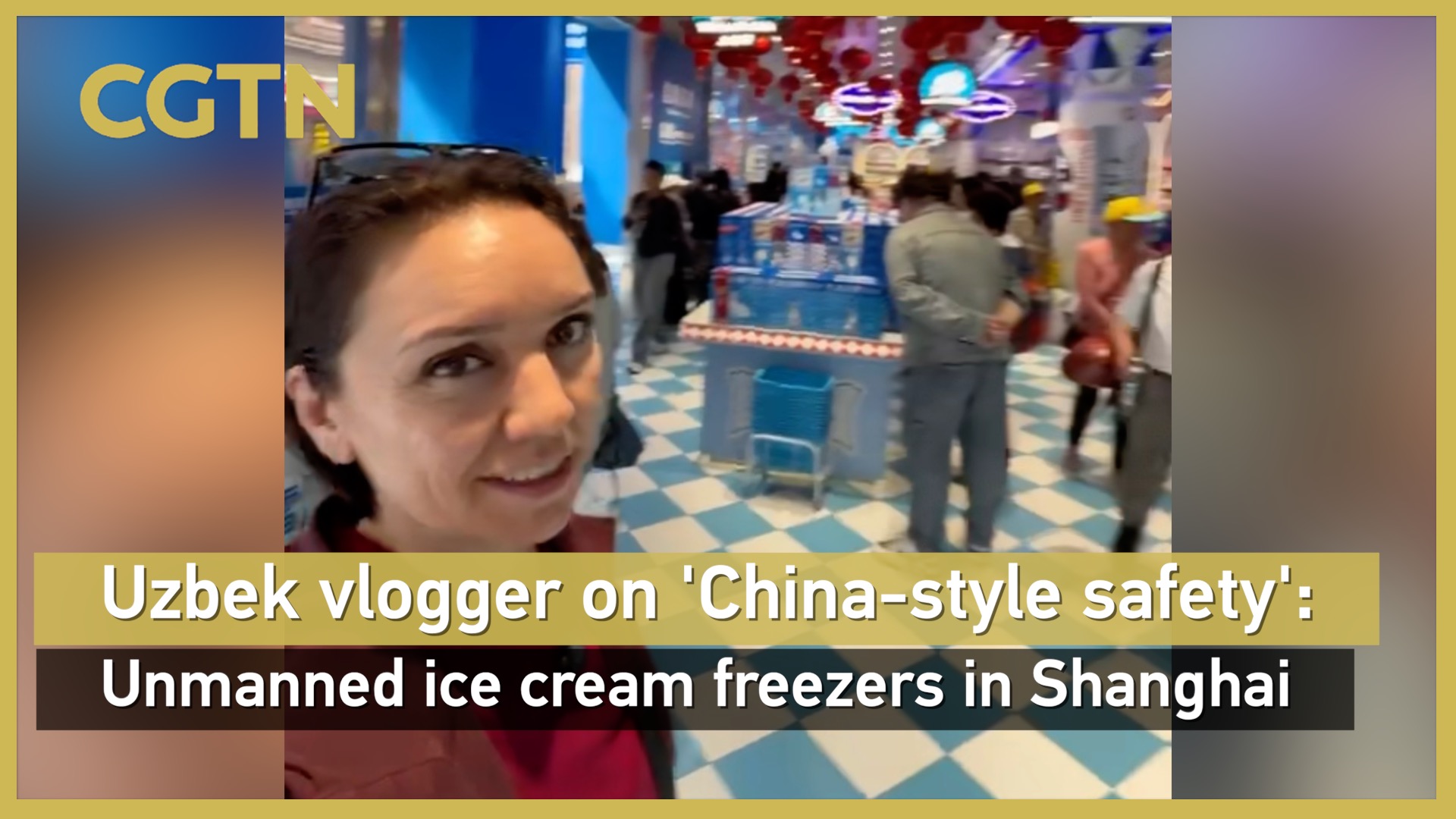 Uzbek vlogger tries unmanned ice cream freezers in Shanghai 