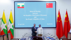 Chinese FM meets with Myanmar counterpart