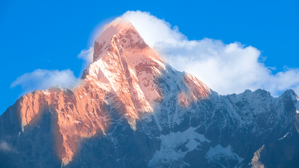China's Mount Siguniang designated as UNESCO Global Geopark