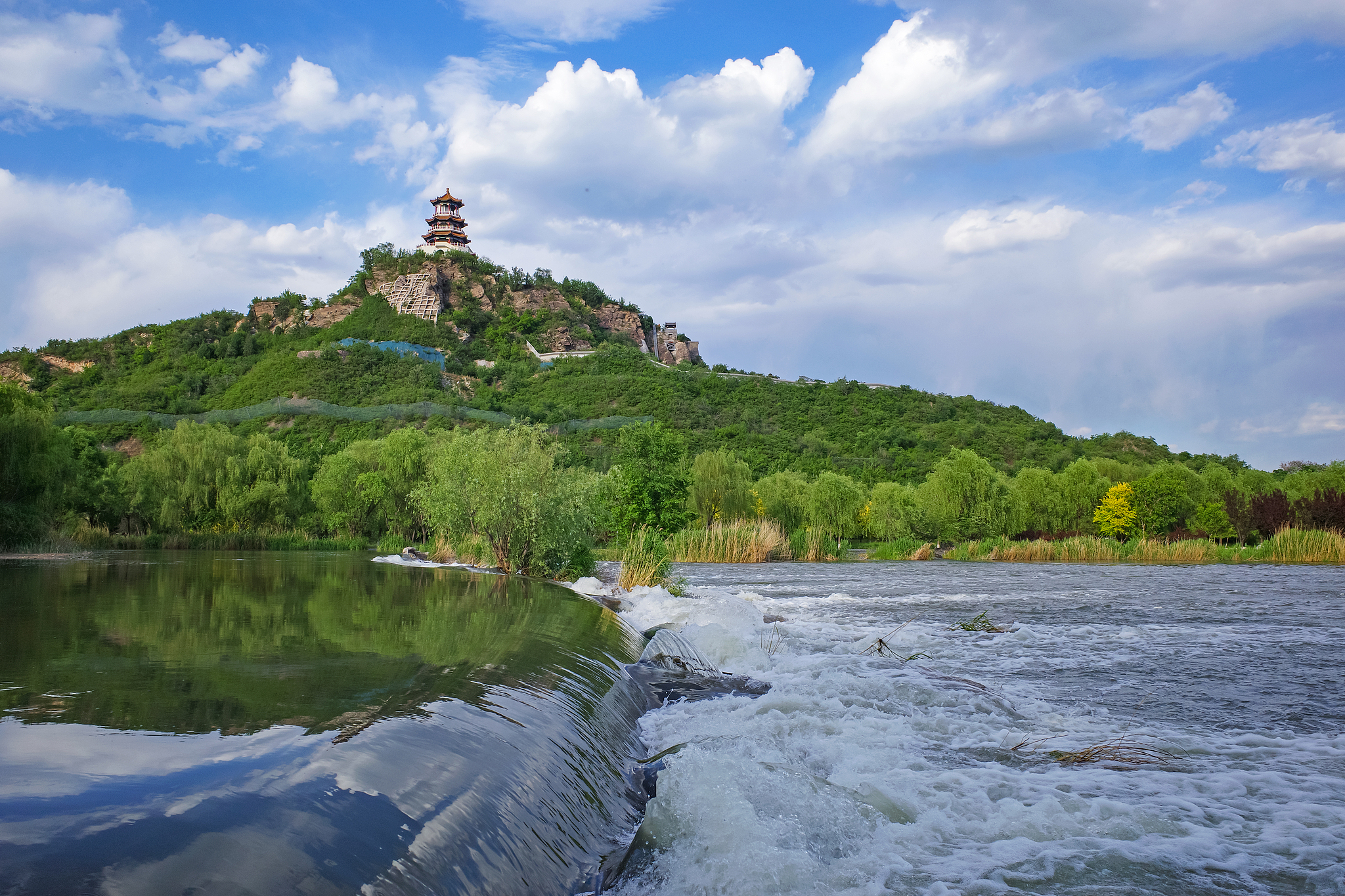 A view of the Yongding River, Beijing, China. /VCG
