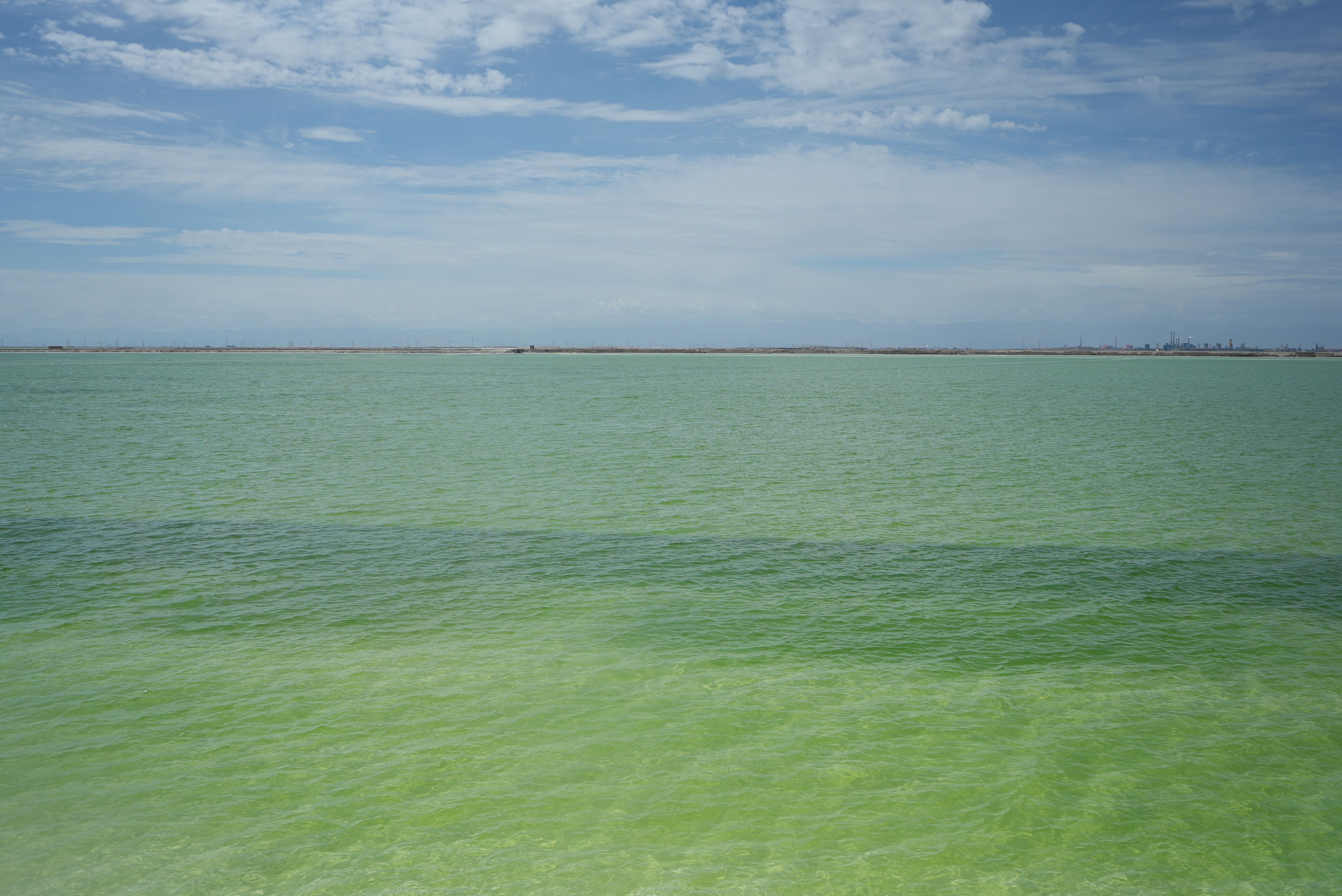 Healing apple-green color of the Chaerhan Salt Lake, Haixi Mongolian and Tibetan Autonomous Prefecture, northwest China's Qinghai Province. Chen Hongyu/CGTN