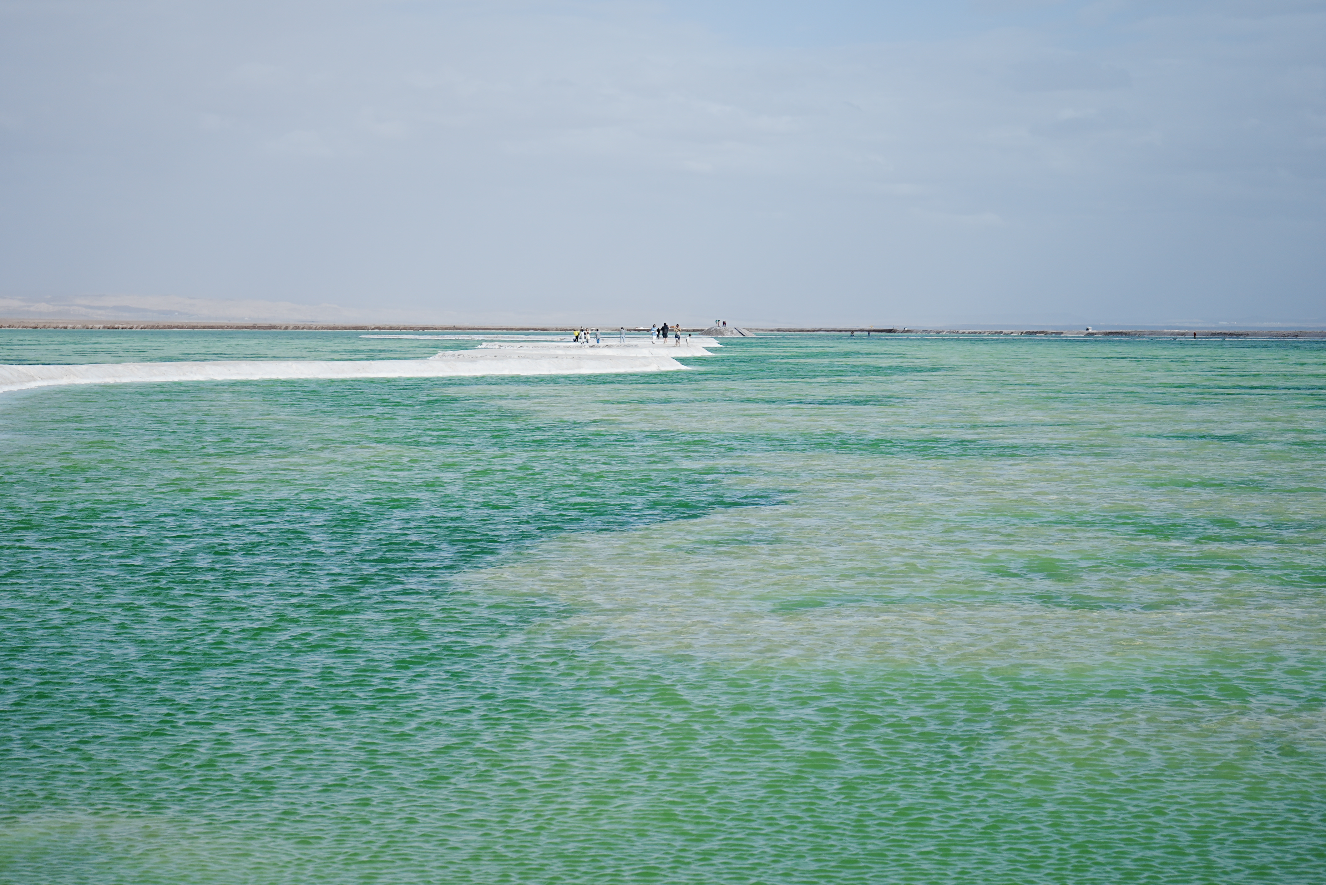 Jade Lake in Mangya City, Haixi Mongolian and Tibetan Autonomous Prefecture, China. Chen Hongyu/CGTN
