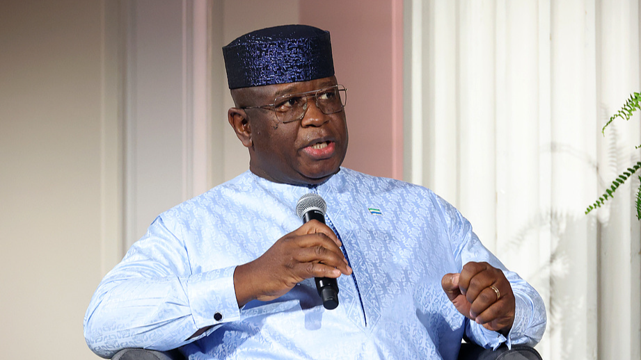 Sierra Leonean president: China grows with its friends
