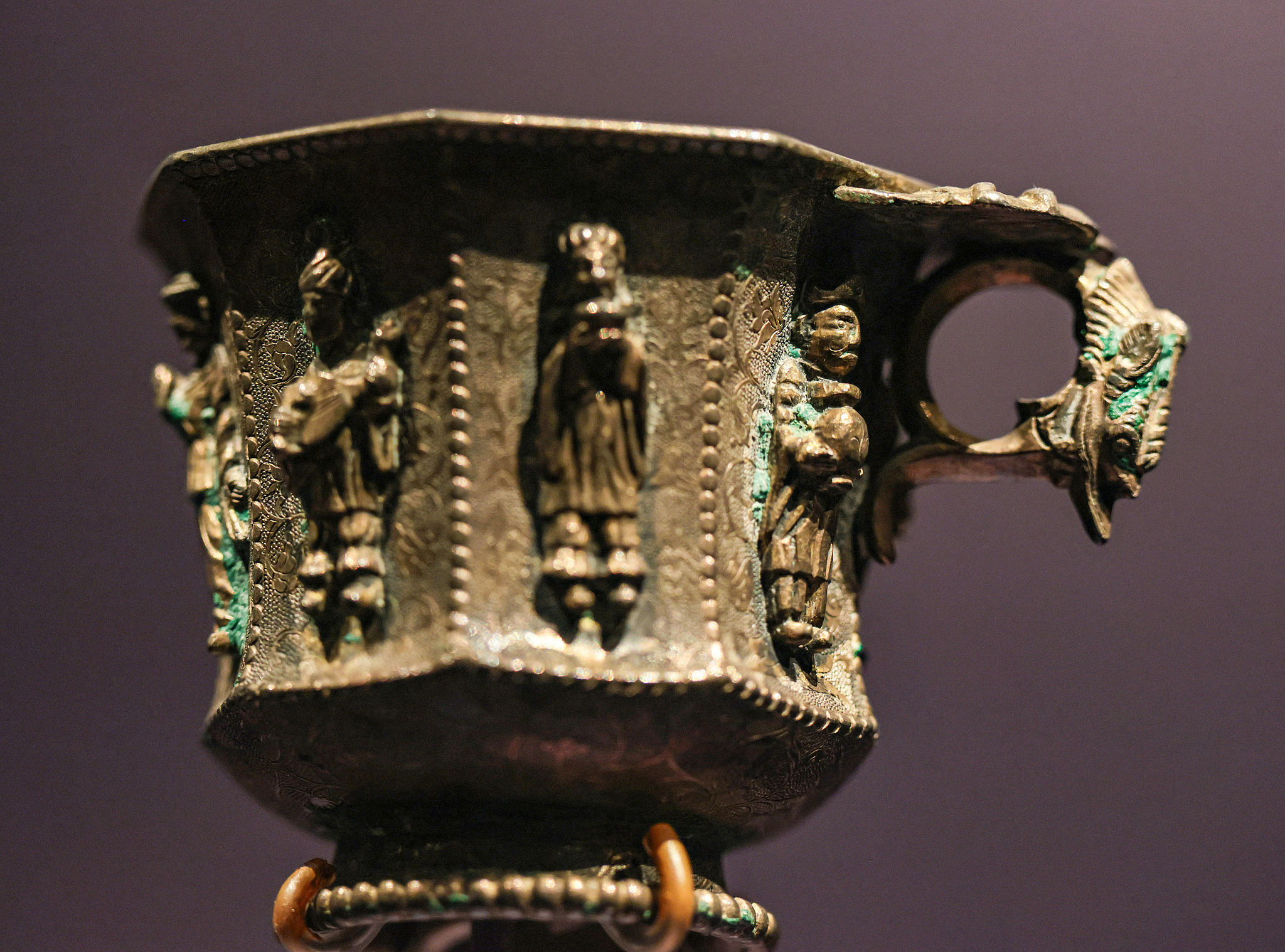 What makes up the grand Tang Dynasty symphony?