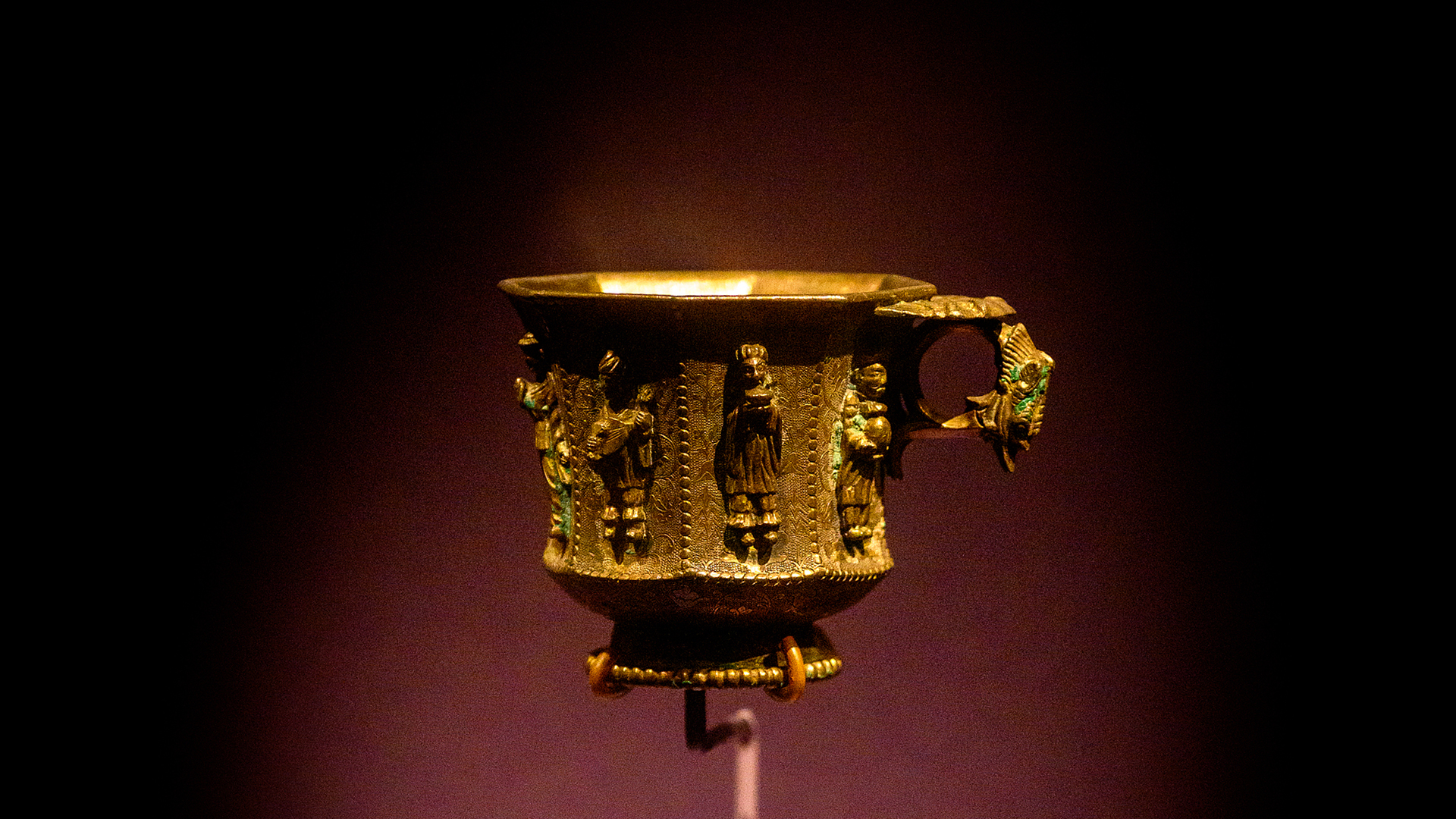 What makes up the grand Tang Dynasty symphony?