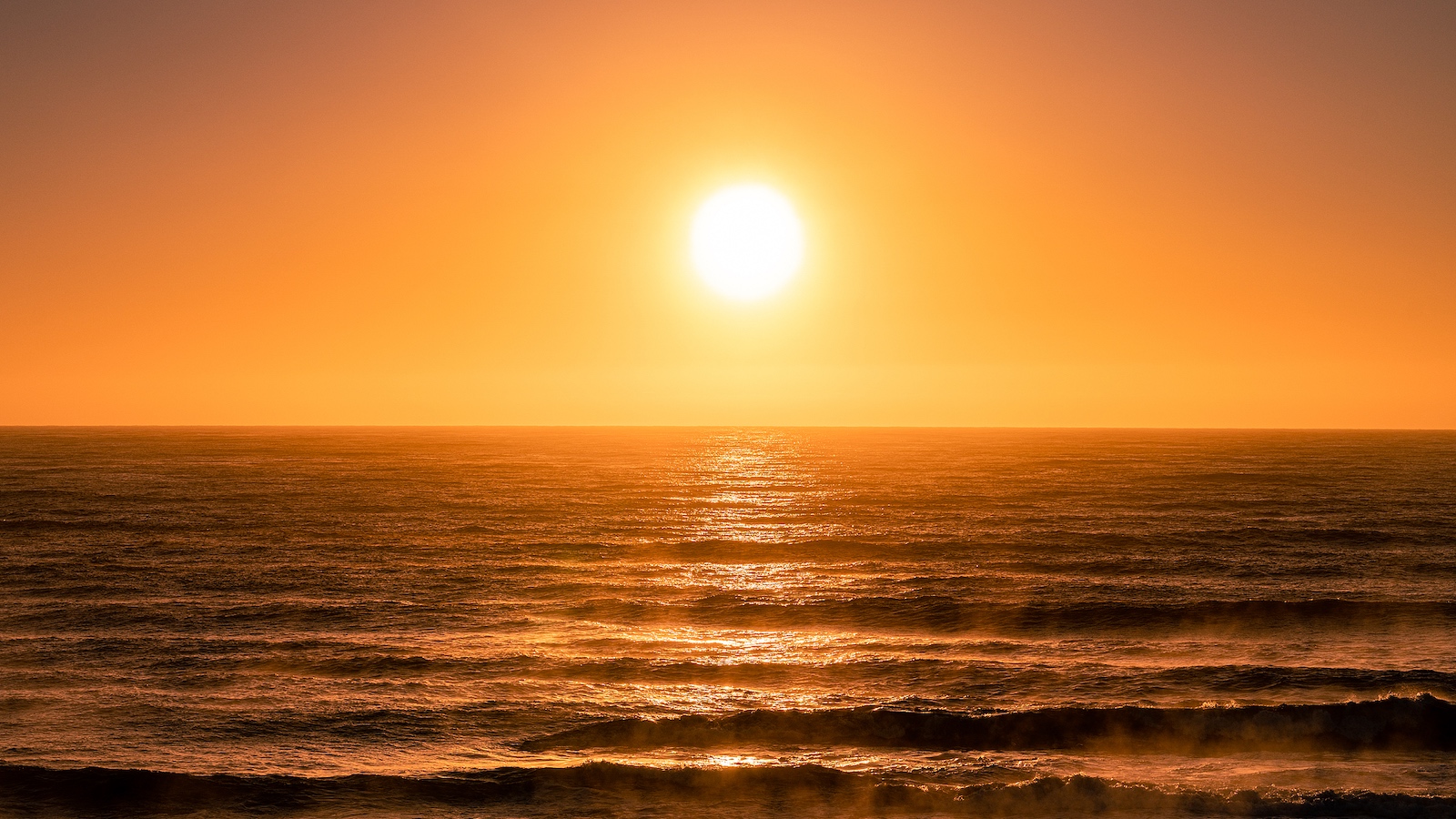 EU reports 2nd-highest extra-polar sea surface temperatures in April