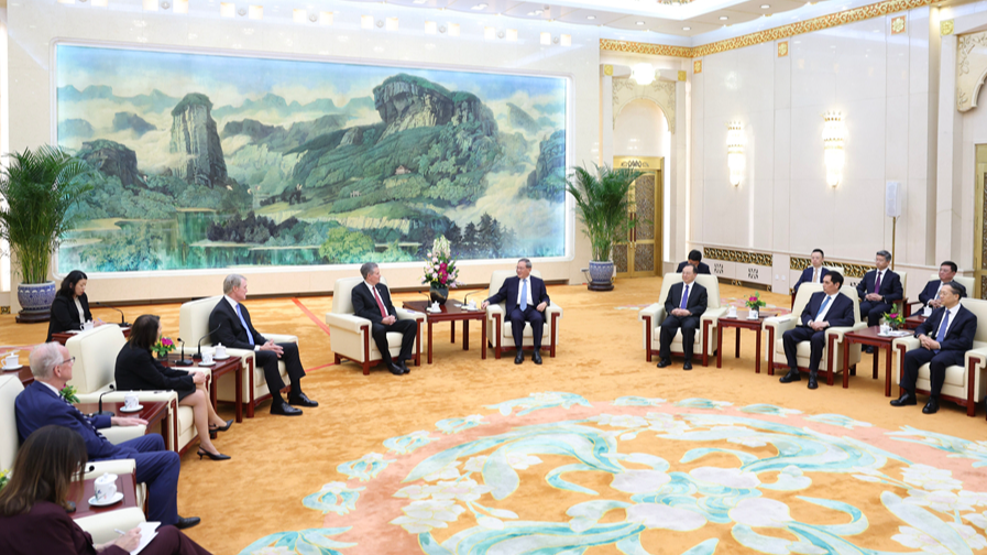 Chinese Premier Li Qiang holds talks with a visiting delegation of US senators led by Steve Daines in Beijing, China, May 7, 2026. /Xinhua