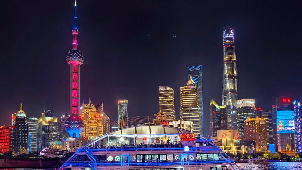 Live: An enchanting night along Huangpu River in Shanghai's Hongkou