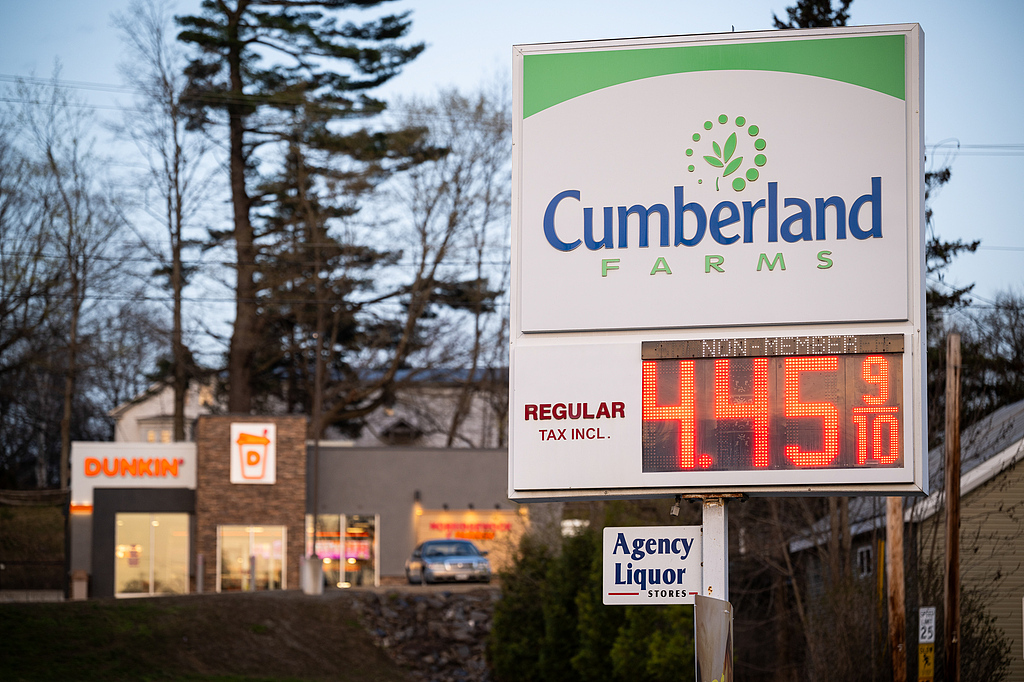 A sign displays the price of gasoline at a Cumberland Farms gas station, Norridgewock, Maine, US, May 4, 2026. /VCG