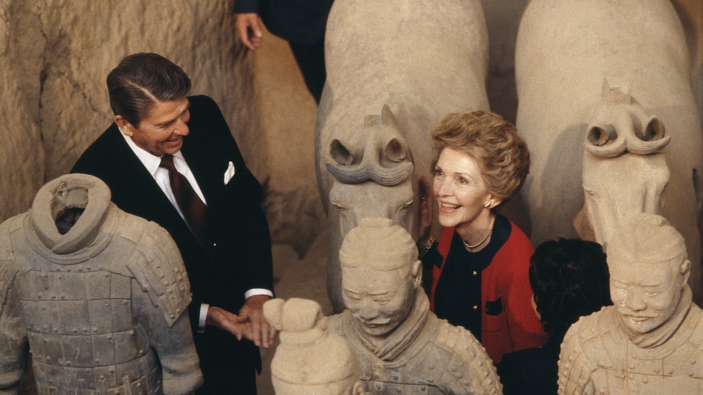 Whimsical moment during Ronald Reagan's historic Xi'an visit