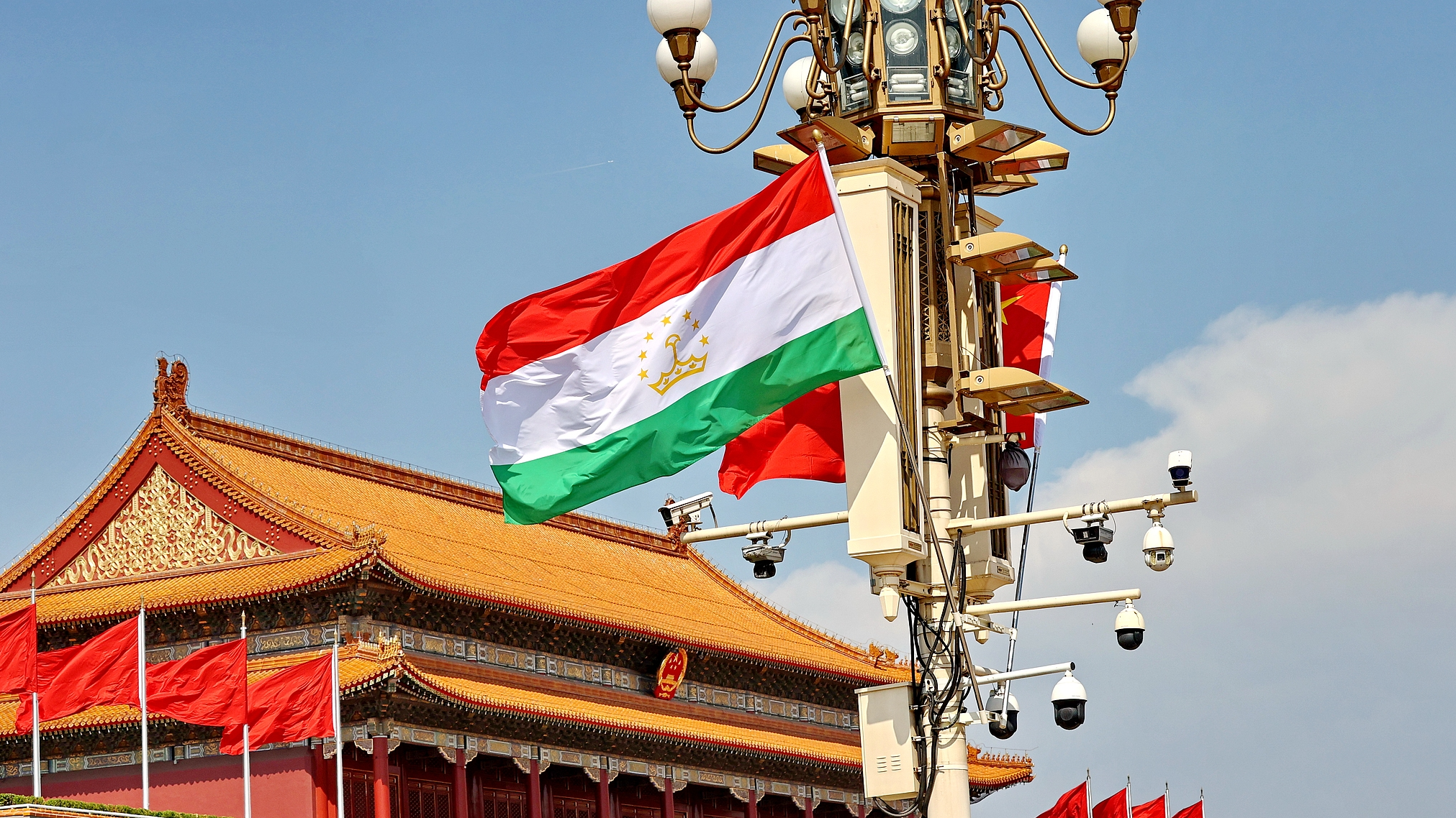 Chinese and Tajik national flags are displayed to welcome Tajik President Emomali Rahmon, Beijing, China, May 11, 2026. /VCG