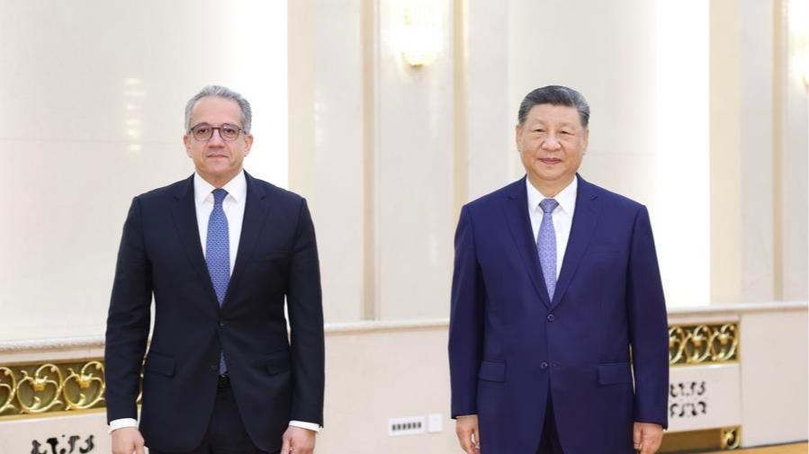 Chinese President Xi Jinping meets UNESCO chief in Beijing