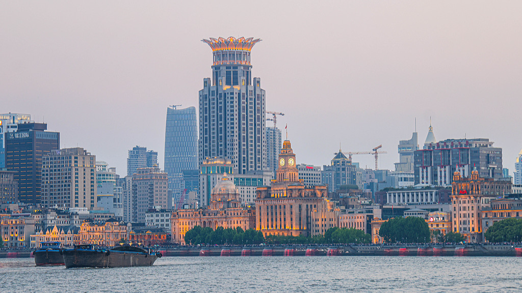 Live: Enchanting nighttime views of Shanghai along Huangpu River – Ep.2