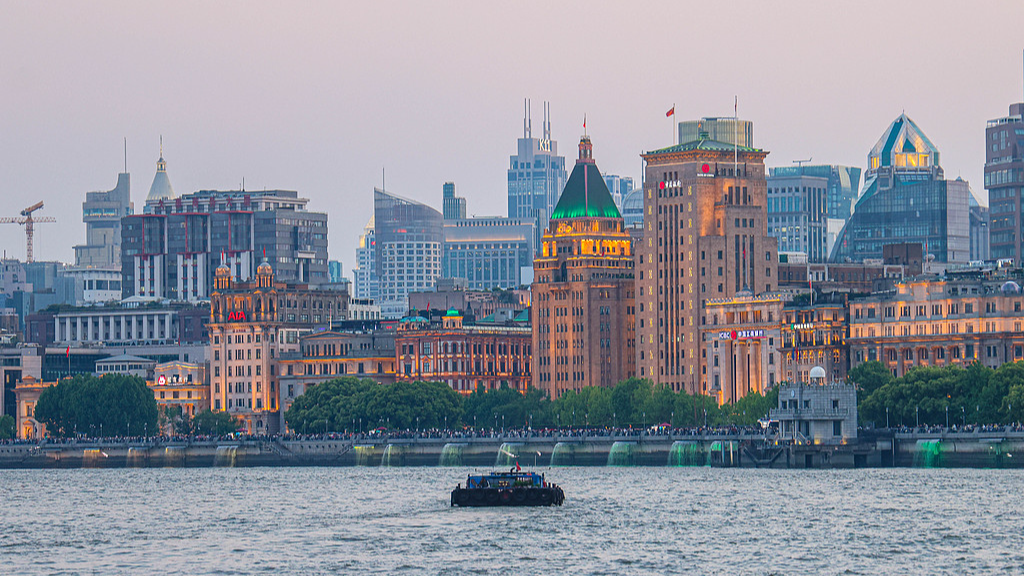 Live: Enchanting nighttime views of Shanghai along Huangpu River – Ep. 2