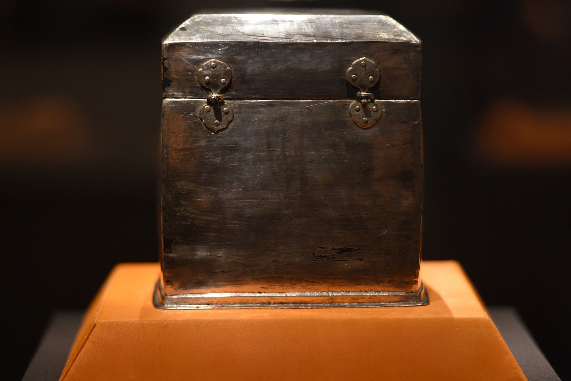 Tang Dynasty masterpiece for the Buddha's relic