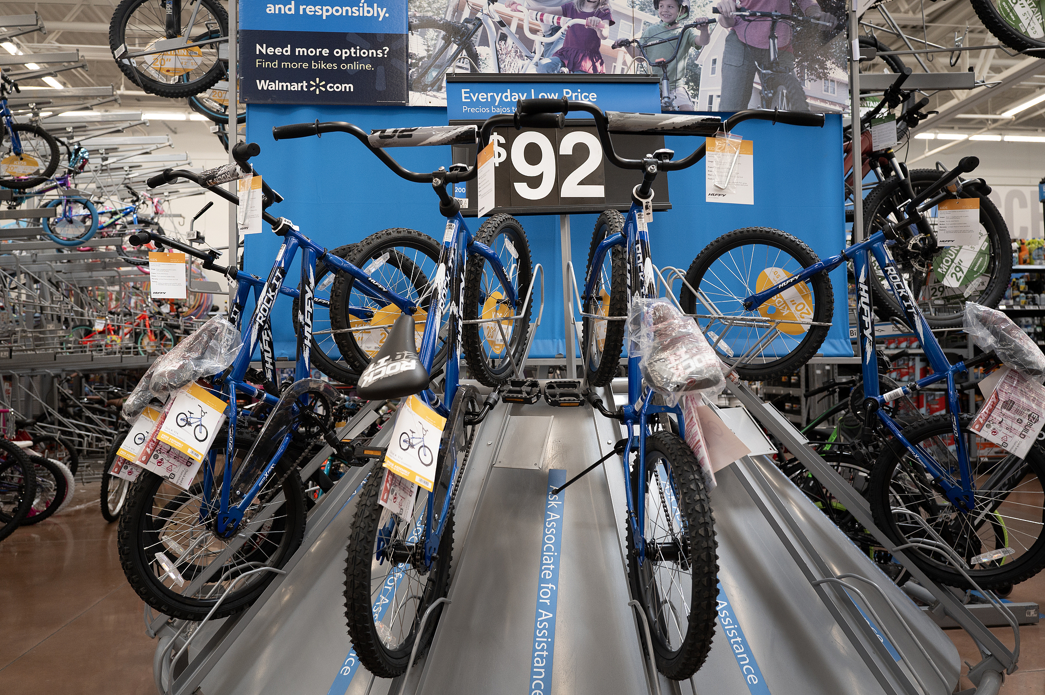 Made-in-China Huffy bicycles are offered for sale at a big box retailer in Chicago, Illinois, May 12, 2025. /CFP