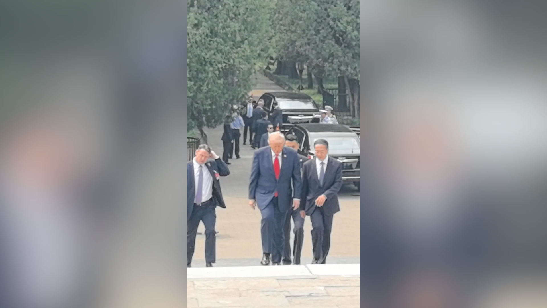 Donald Trump arrives at Temple of Heaven in Beijing