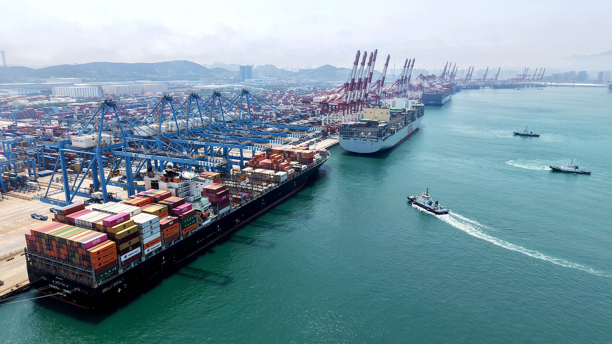 A view of the Qingdao Port in Qingdao, east China's Shandong Province, May 13, 2026. /VCG